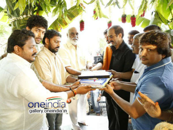 Raghavendra-Suresh Hand Over Script To Srikanth