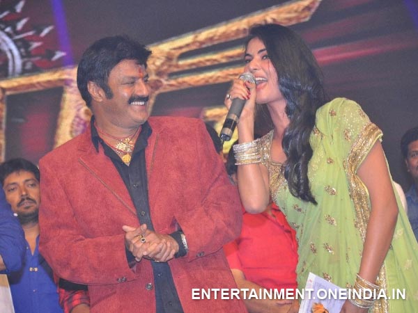 Sonal Singing With Balakrishna