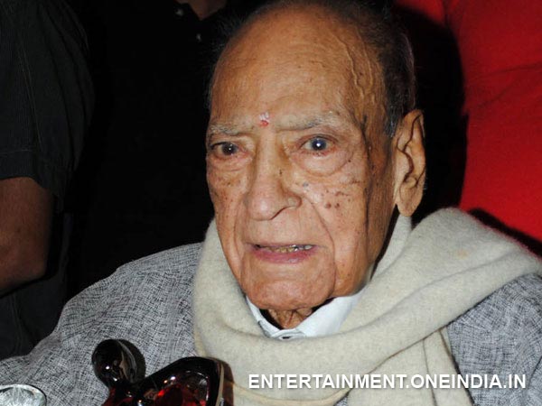 AK Hangal