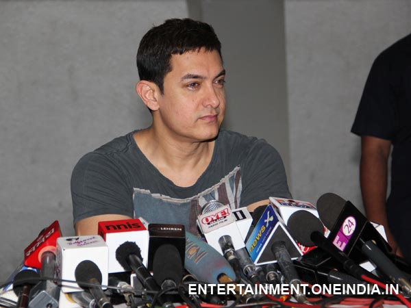 Aamir Khan Interacting With The Media 