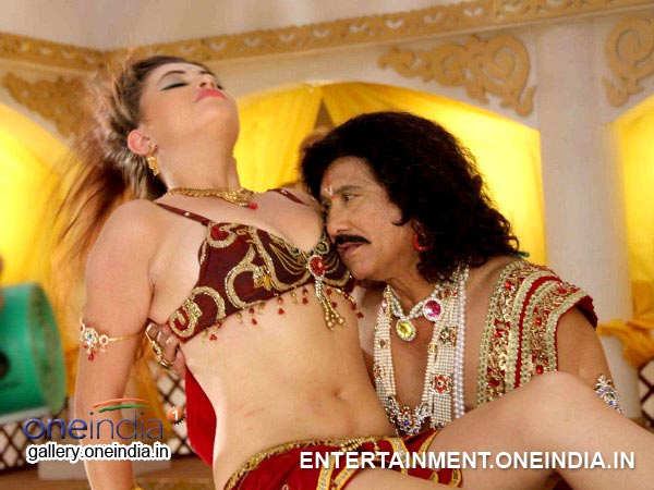 Anna With Actor Dr Suresh Sharma