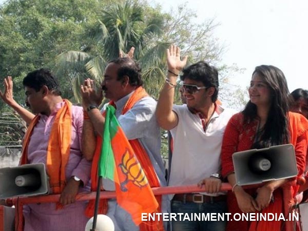 Ganesh Was Accompanied By His Wife