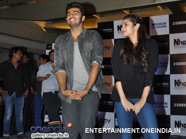 Arjun-Alia And Fun Dance