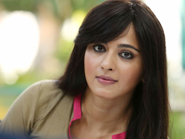 Photo: Anushka's Look In Ajith Film