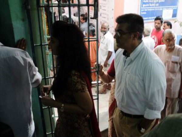 Photo: Ajith With His Wife Shalini Enter Polling Booth