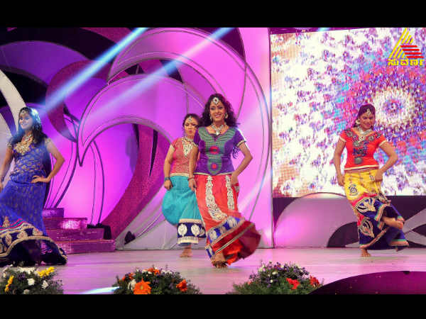 Pancharangi Pom Pom Actor In Nagona Barri