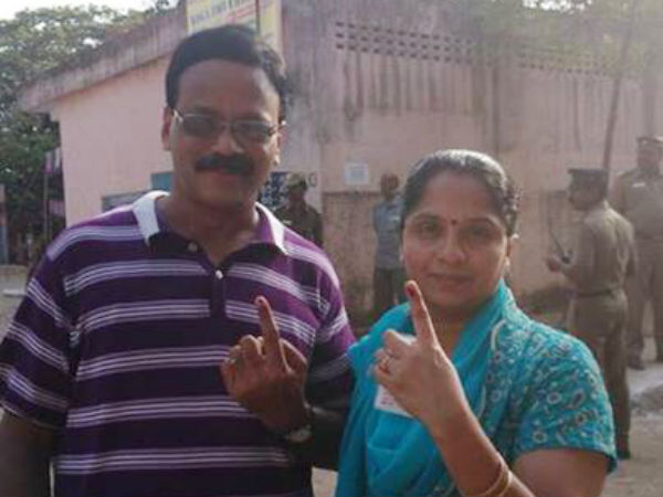 Photo: Producer UTV Dhananjayan Gets Inked