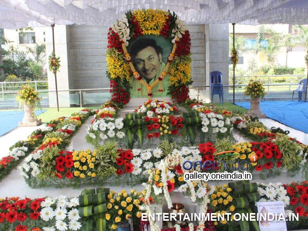 Dr Rajkumar's Memorial At Kanteerava Studio
