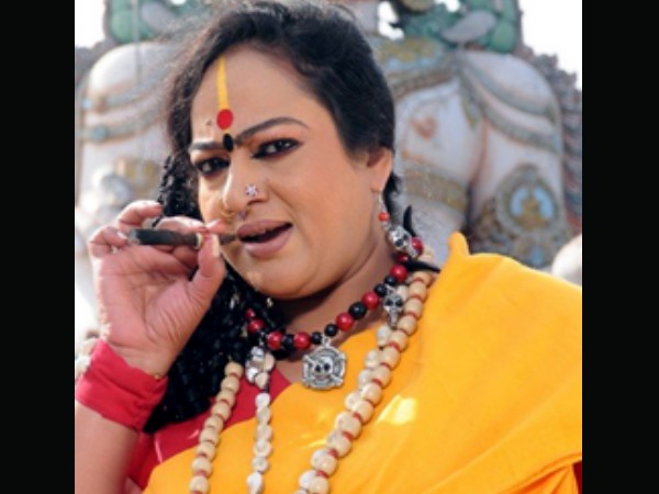Nalini Smoking On Screen