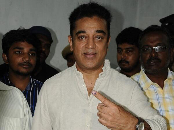Kamal Hassan Cast His Vote In Alwarpet