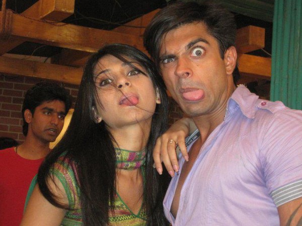 Karan Singh Grover Jennifer Winget To Do Show Together | Friends | Sex