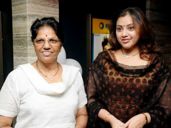 Meena With Her Mom Raj Mallika