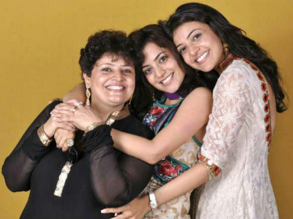 Kajal-Nisha Aggarwal's Mother Suman
