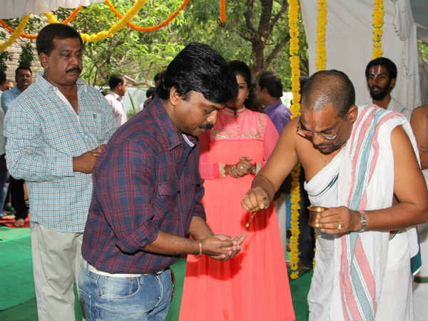 Karunakaran At Nitin's Film Launch