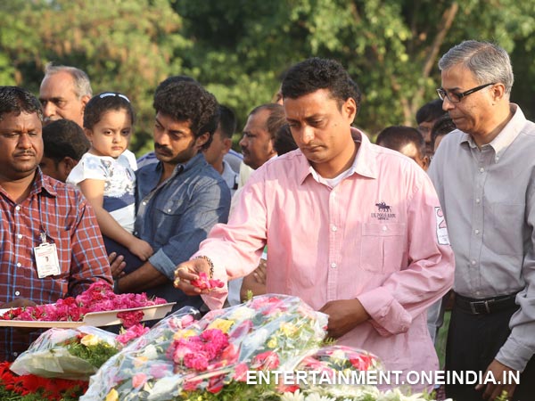 Janaki Ram Offering Flowers To Late NT Rama Rao 