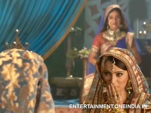Jodha Akbar 28th May Written Episode Jodha Agrees To Be Rukhaiyas Serving Maid Jalal Impressed By Jodhas Filmibeat