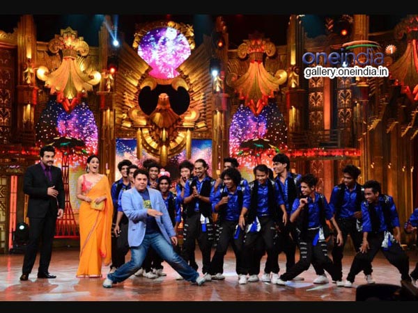 Sajid Khan Show Off His Dance Moves On Entertainment Ke Liye Kuch Bhi Karega