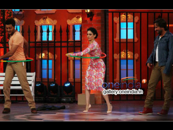 Tamannah A Pro At Hoola Hoop