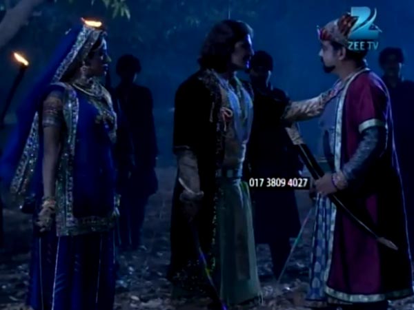Jodha Akbar 6th June Written Episode  Attack On Jodha 