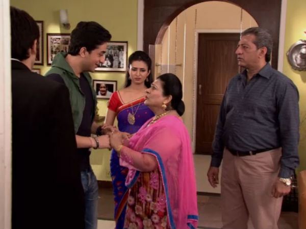 romi bhatia children