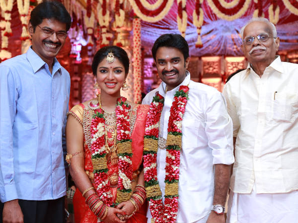 Subbu Panchu Arunachalam With Amala Paul And Vijay