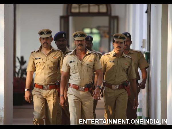 Ajay Devgan As Police Officer  Singham Returns Ajay 