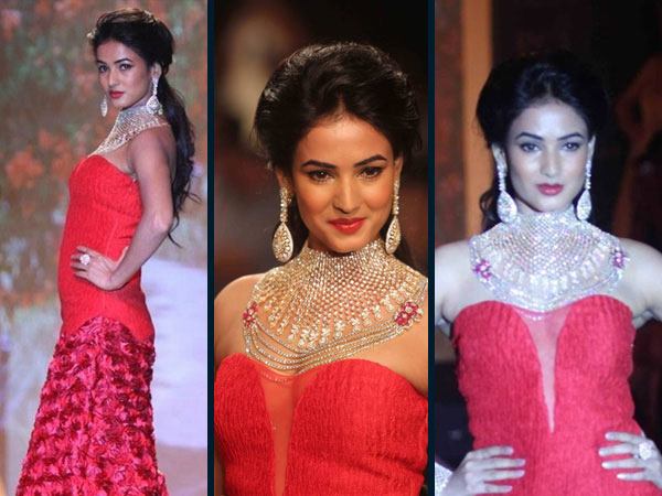 Sonal Chauhan's Ramp Walk
