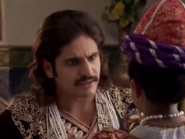 Rahim Informs Akbar