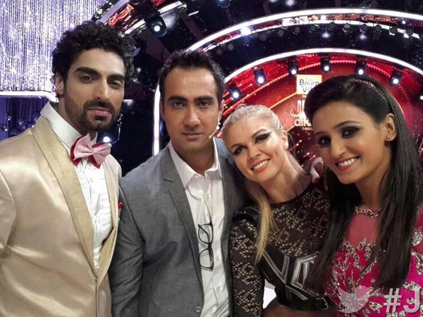 Ranvir Shorey With Contestants