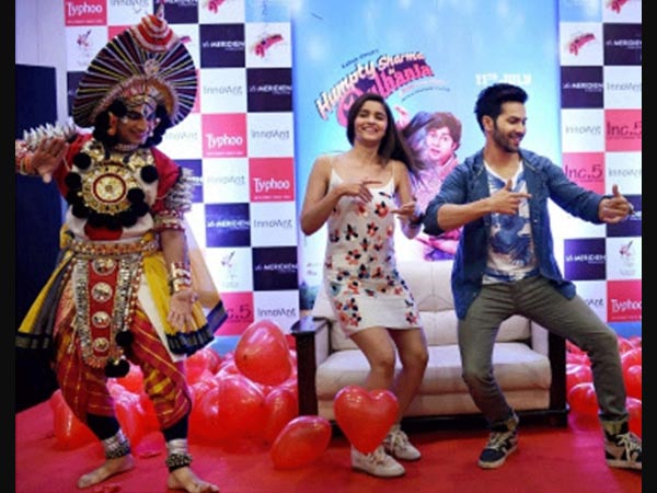 Alia, Varun Dancing