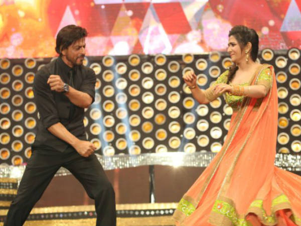 Shahrukh Khan Shake Legs For Chaiyya Chaiyya