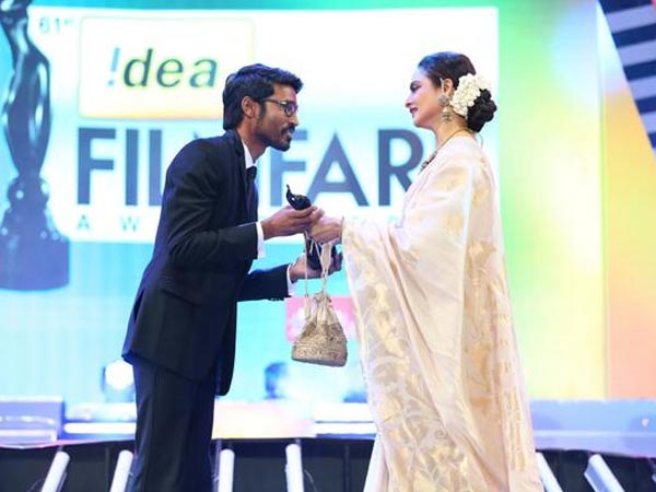 Rekha Presents Award To Dhanush