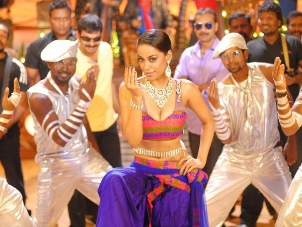 Mumaith Khan's Item Song Photo