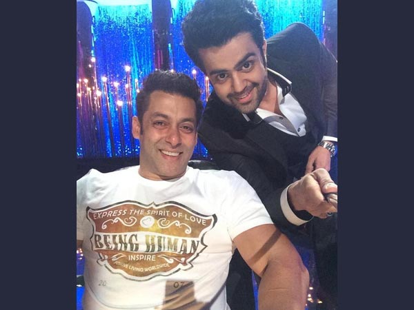 Manish, Salman Selfie