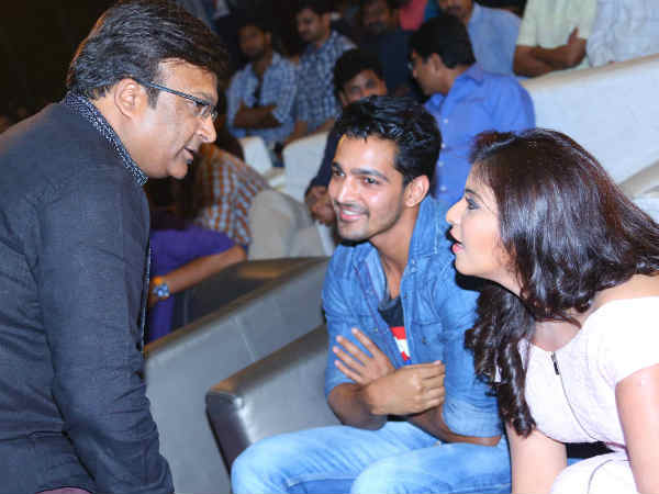 Kona Venkat Bonds With Anjali, Harsha