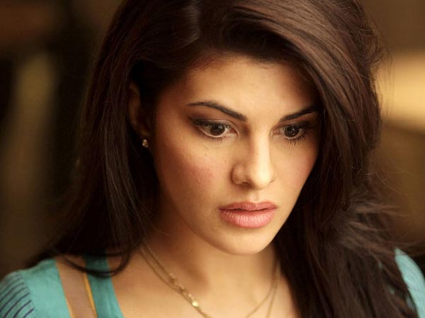 RoyaleBlue1905 ‏@RoyaleBlue1905  