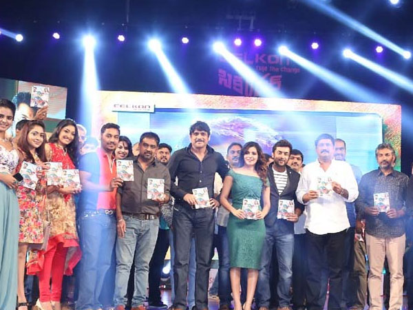 Nagarjuna, SS Rajamouli, Surya, Samantha With Sikander Music CDs