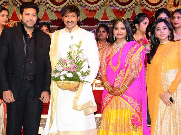 Jayam Couple At Gopichand's Wedding