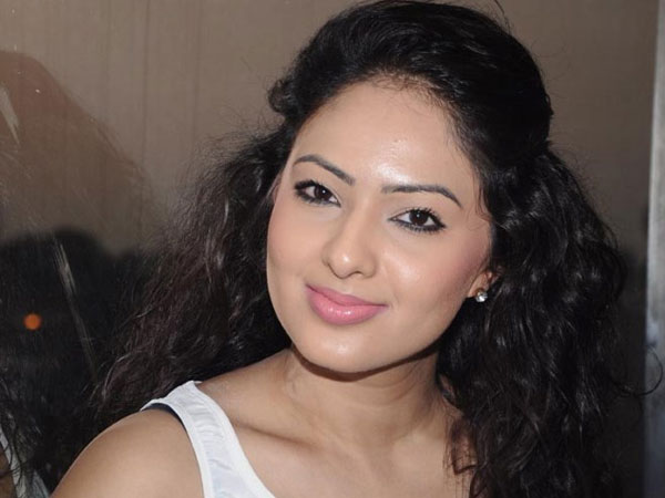 Nikesha Patel