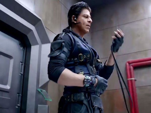 SRK In A Robber's Get-up