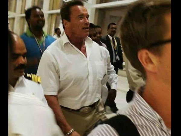Arnold Spotted A Airport