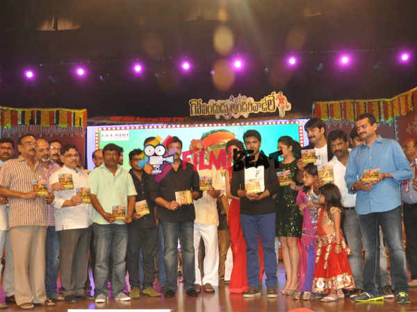 T-Town Celebs Pose With GAV Audio CDs