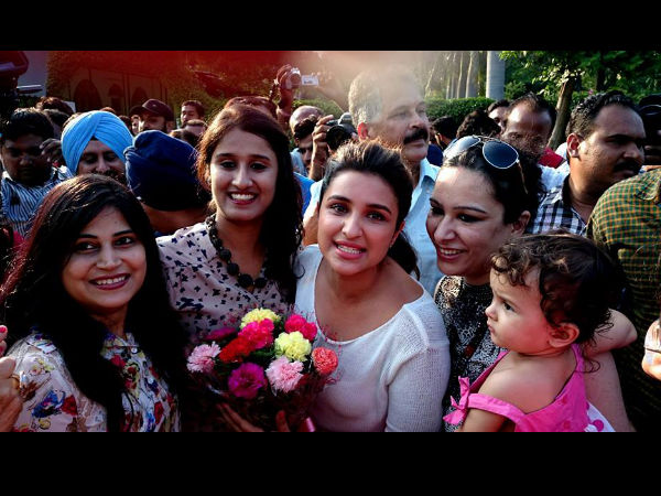 Happy Parineeti With Her Family