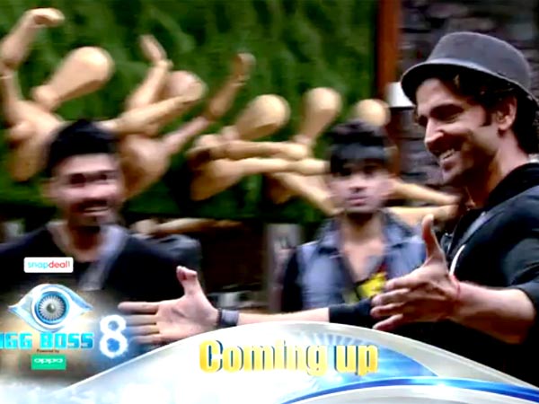 Hrithik With Contestants