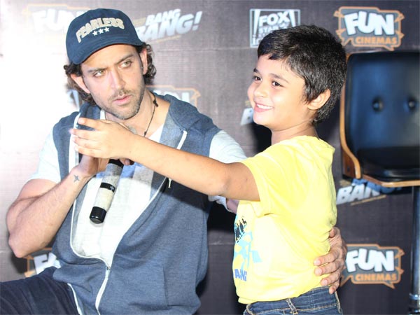 Hrithik Looking At Kid