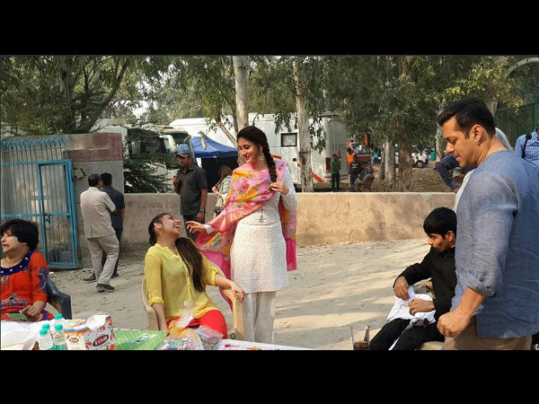 Salman-Kareena With Kids