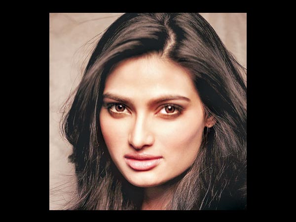 Athiya Shetty