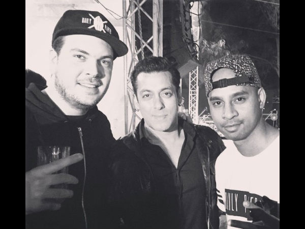 Salman With Bala
