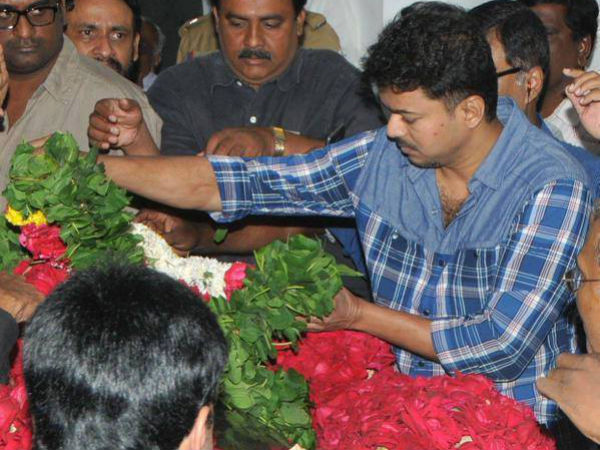 Vijay Pays His Respects