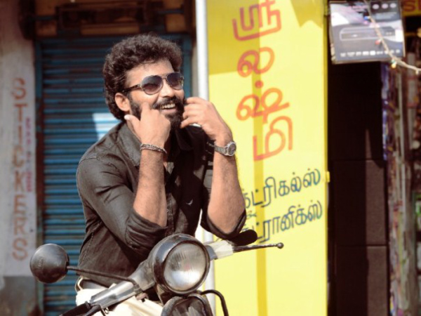 Attakathi Dinesh